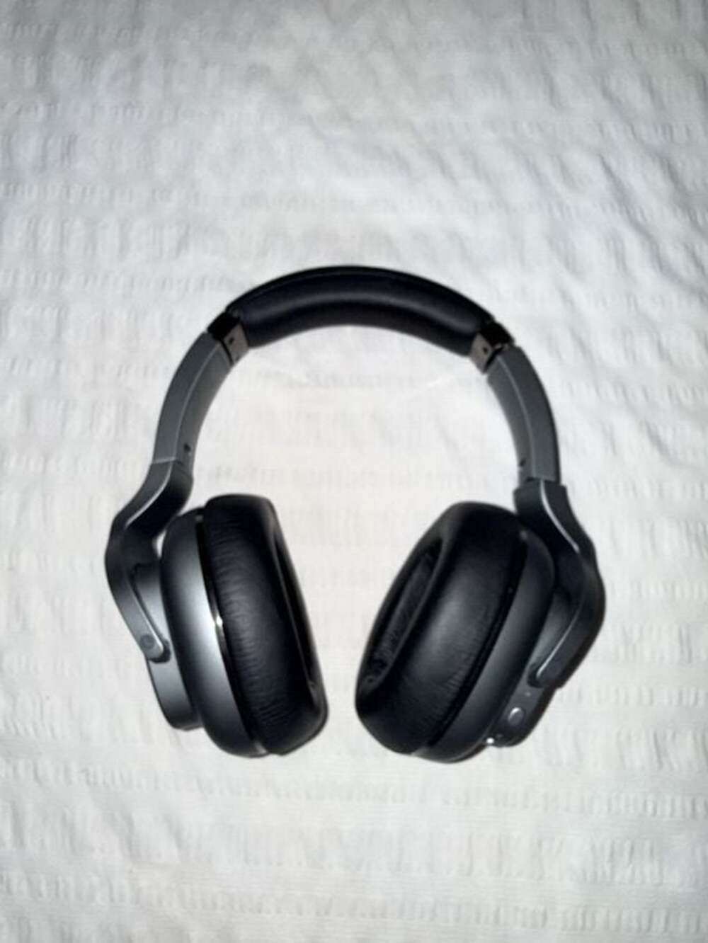 Cowin E9 Active Noise Cancelling Wireless Bluetooth Headphones